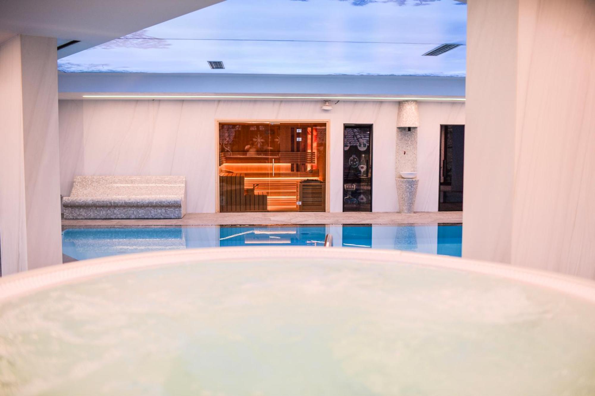 Vila Borova Wellness&Spa Resort زلاتيبور المظهر الخارجي الصورة