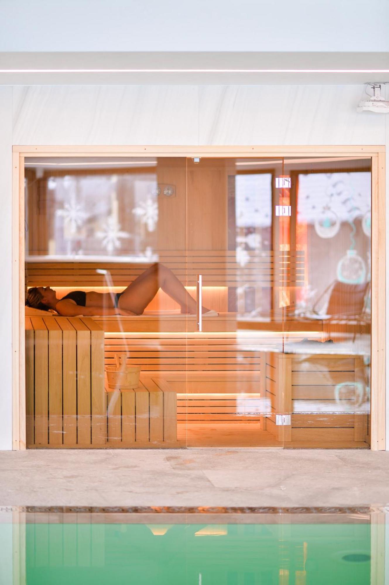 Vila Borova Wellness&Spa Resort زلاتيبور المظهر الخارجي الصورة
